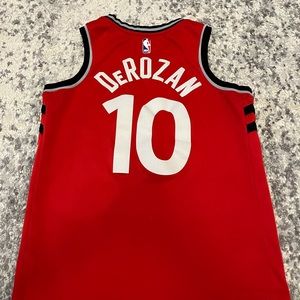 Demar Derozan Raptors Jersey